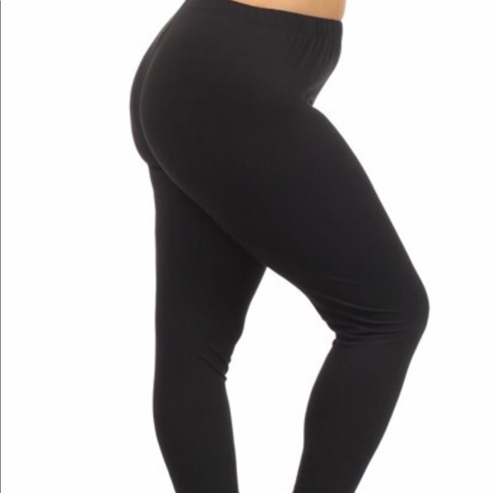 Black High Waisted Leggings-NWT